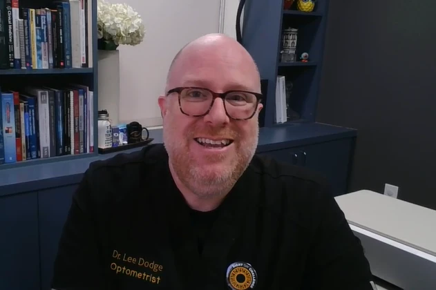 Photo of Dr. Lee Dodge